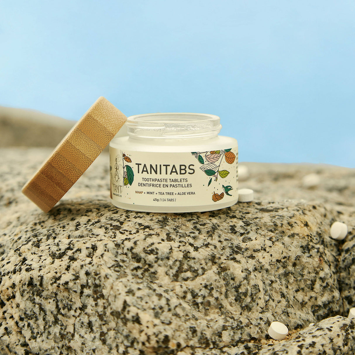 Toothpaste Tablets Fresh Mint - Reusable jar - 124 tablets: Reusable bamboo jar + 124 TANITABS