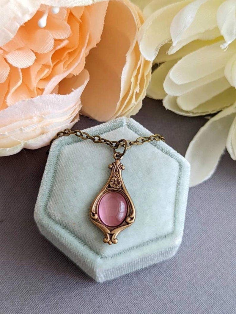 Victorian Pink Pendant Necklace, Vintage Style