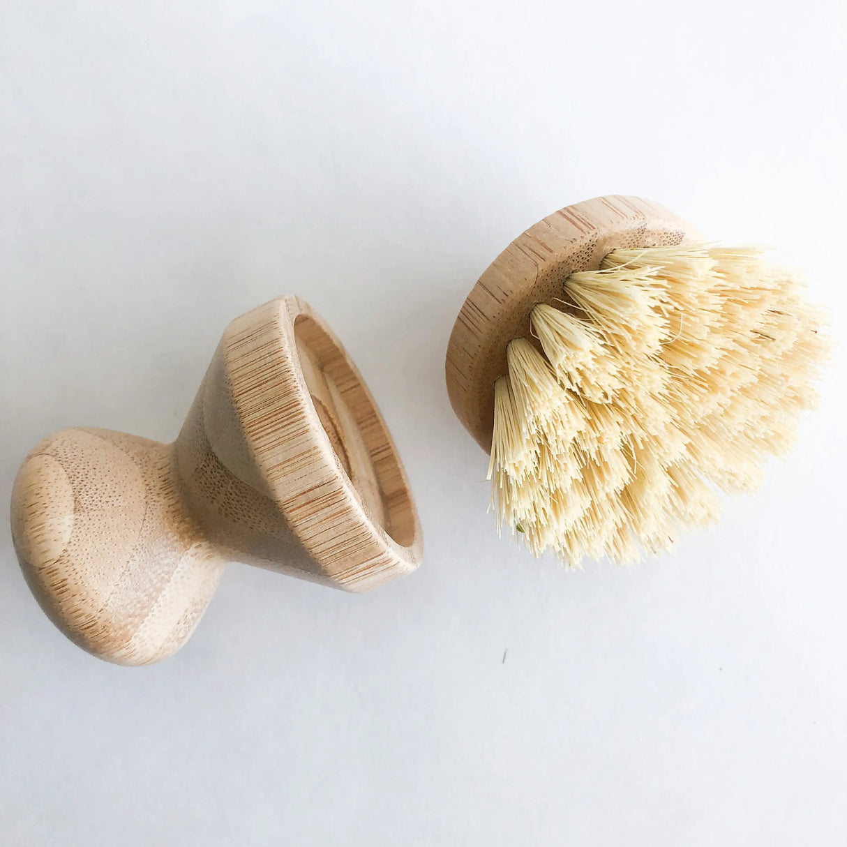 Natural Bamboo Pot & Dish Brush With Replaceable Head: Sisal Brush