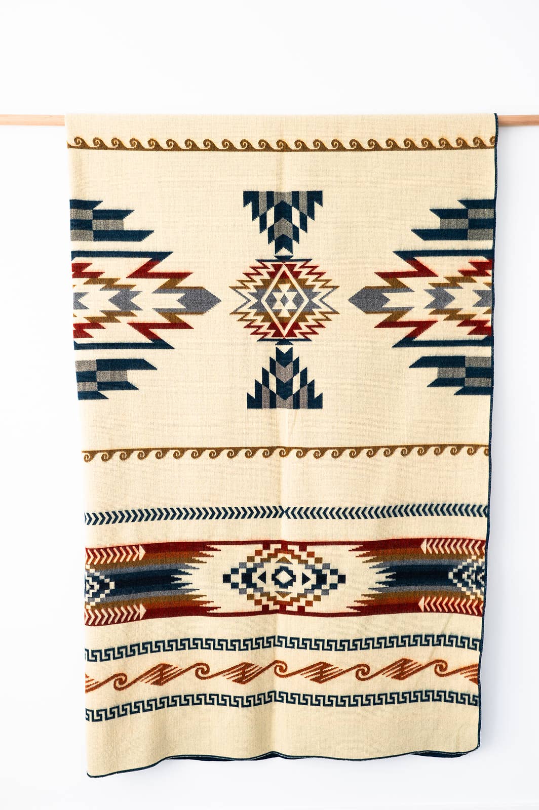 Maskuy Queen Blanket - Rusty Arctic