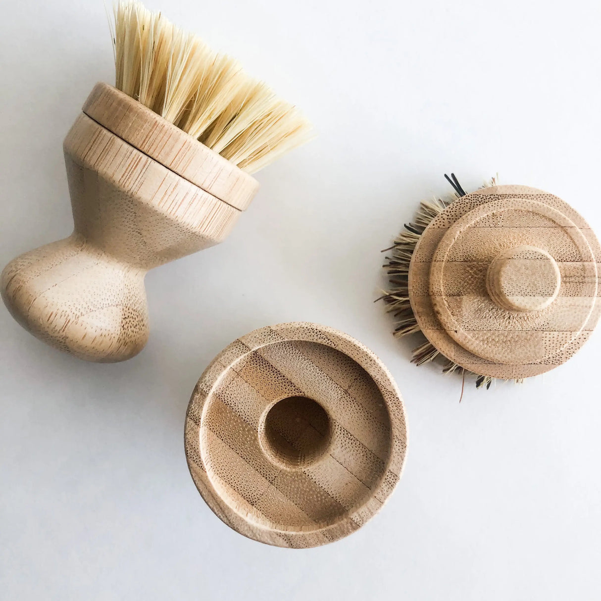 Natural Bamboo Pot & Dish Brush With Replaceable Head: Sisal Brush