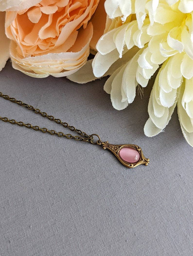 Victorian Pink Pendant Necklace, Vintage Style