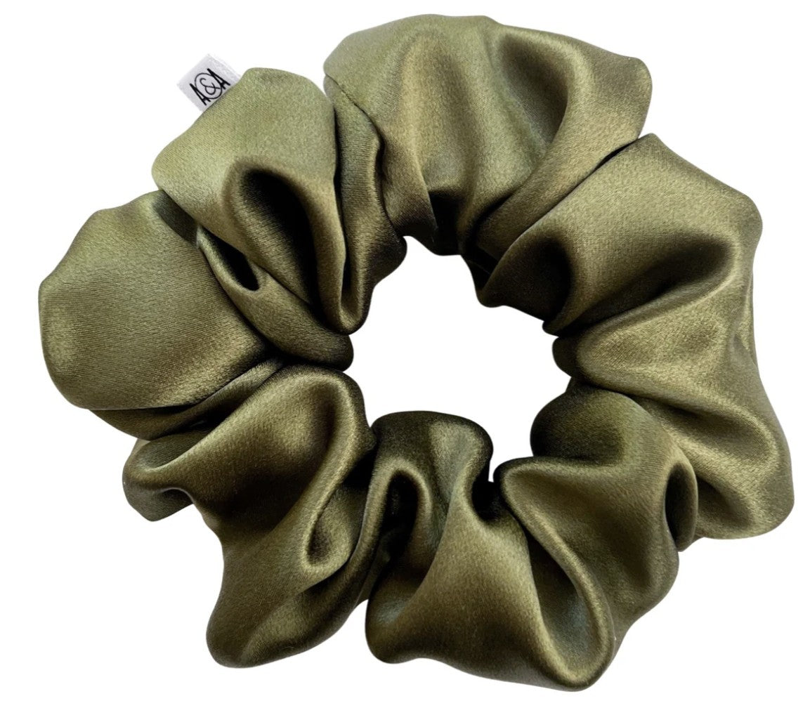100% Silk Scrunchie