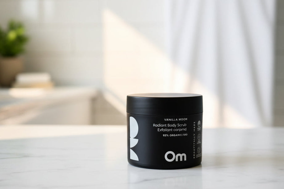 Vanilla Moon Radiant Body Scrub: Full Size - 140 g