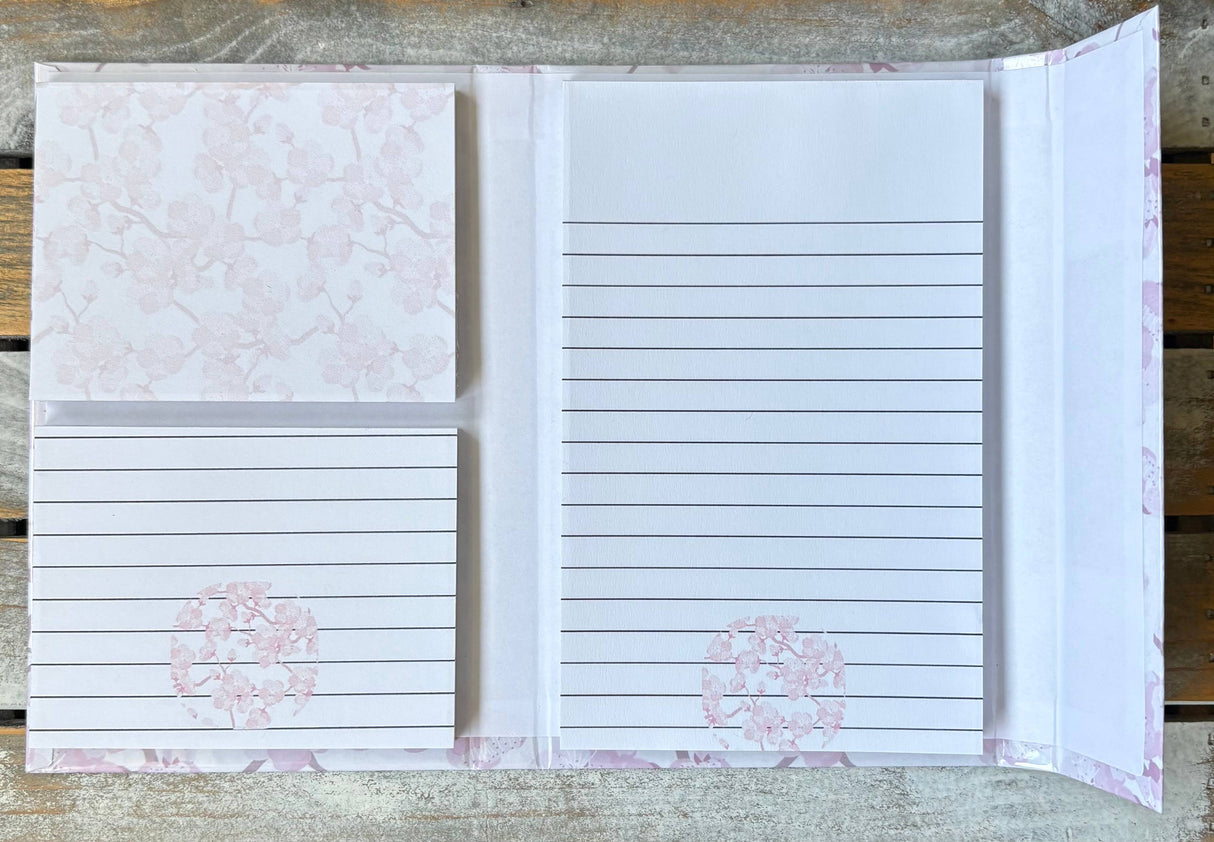 Floral A - 140 sheets Magnetic Closure Notebook