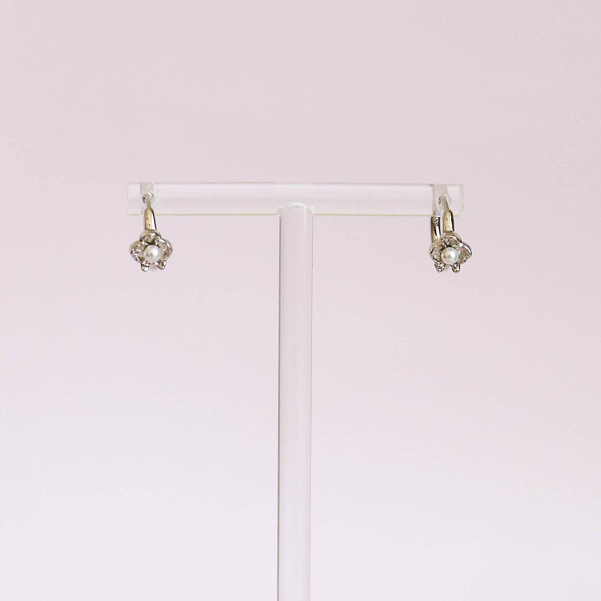 Liora Flower and Pearl earrings