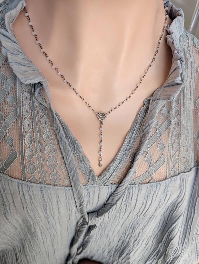 Rainbow Moonstone Y Necklace: Vintage Style Choker