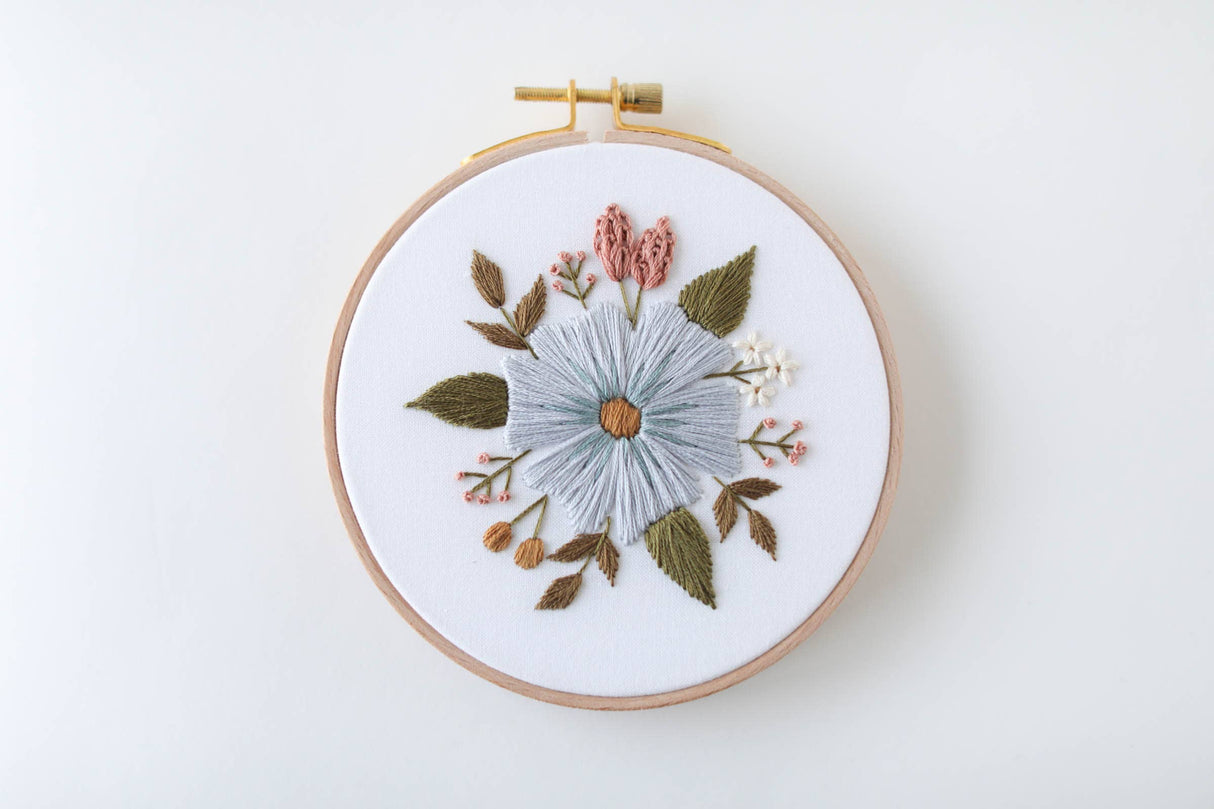 Periwinkle Blooms Embroidery Kit - Beginner