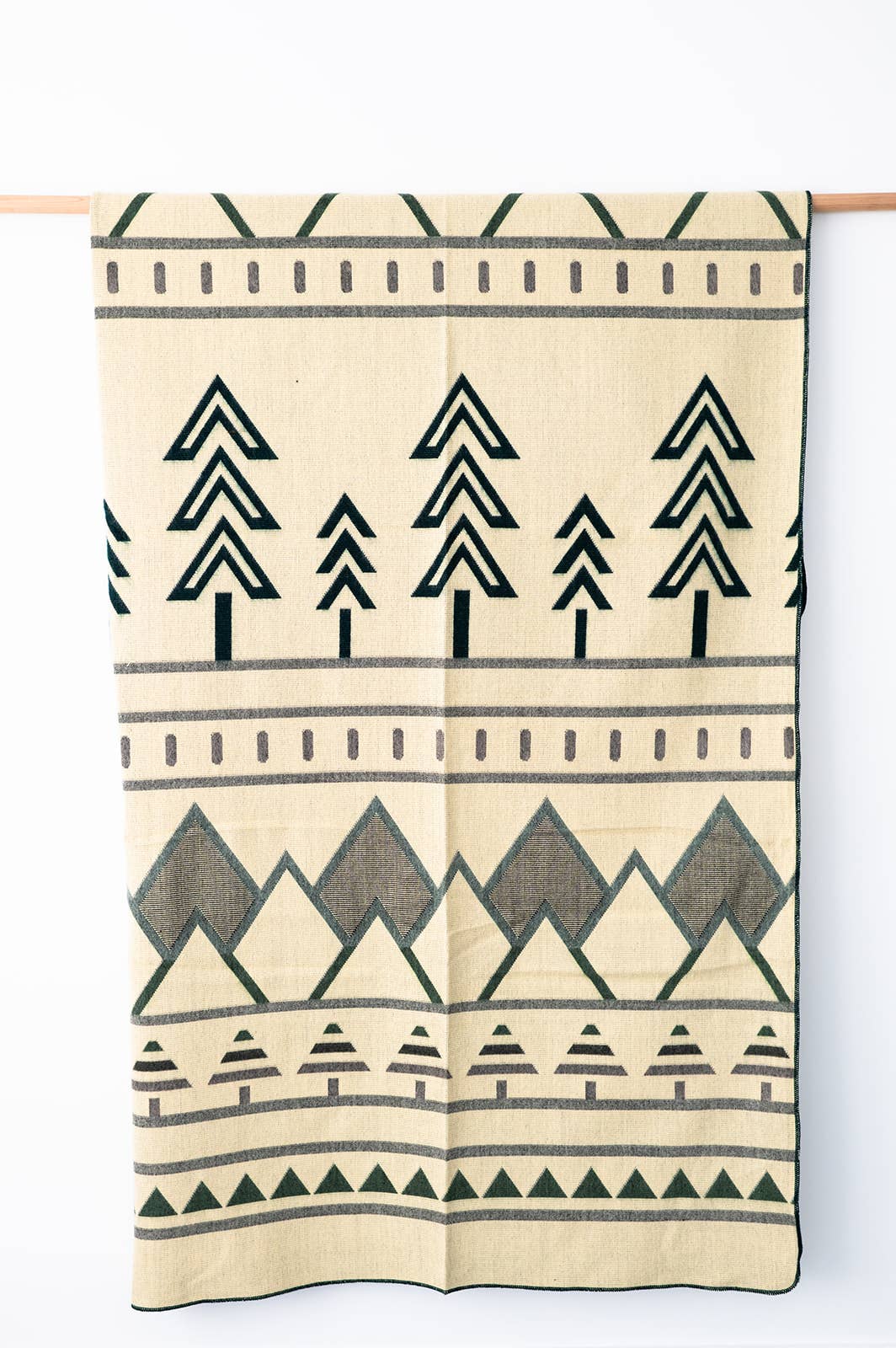 Tree Line Queen Blanket - Balsam Fir