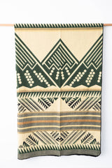 Mountain Flakes Queen Blanket - Tracing the Columbia