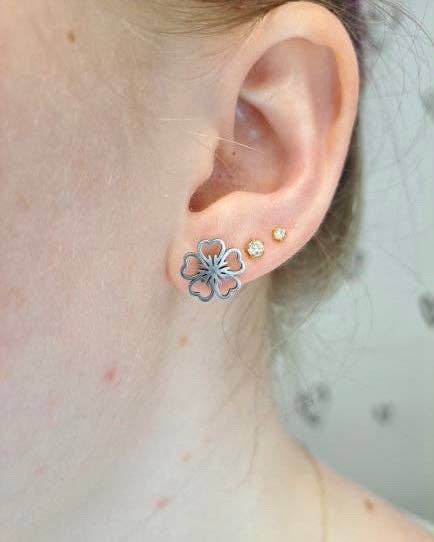 Poppy Flower Studs