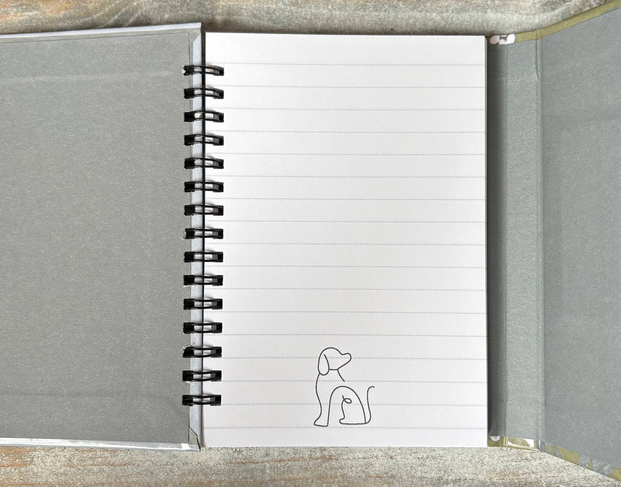 Puppy Dog - 160 pages Magnetic Closure Notebook 
