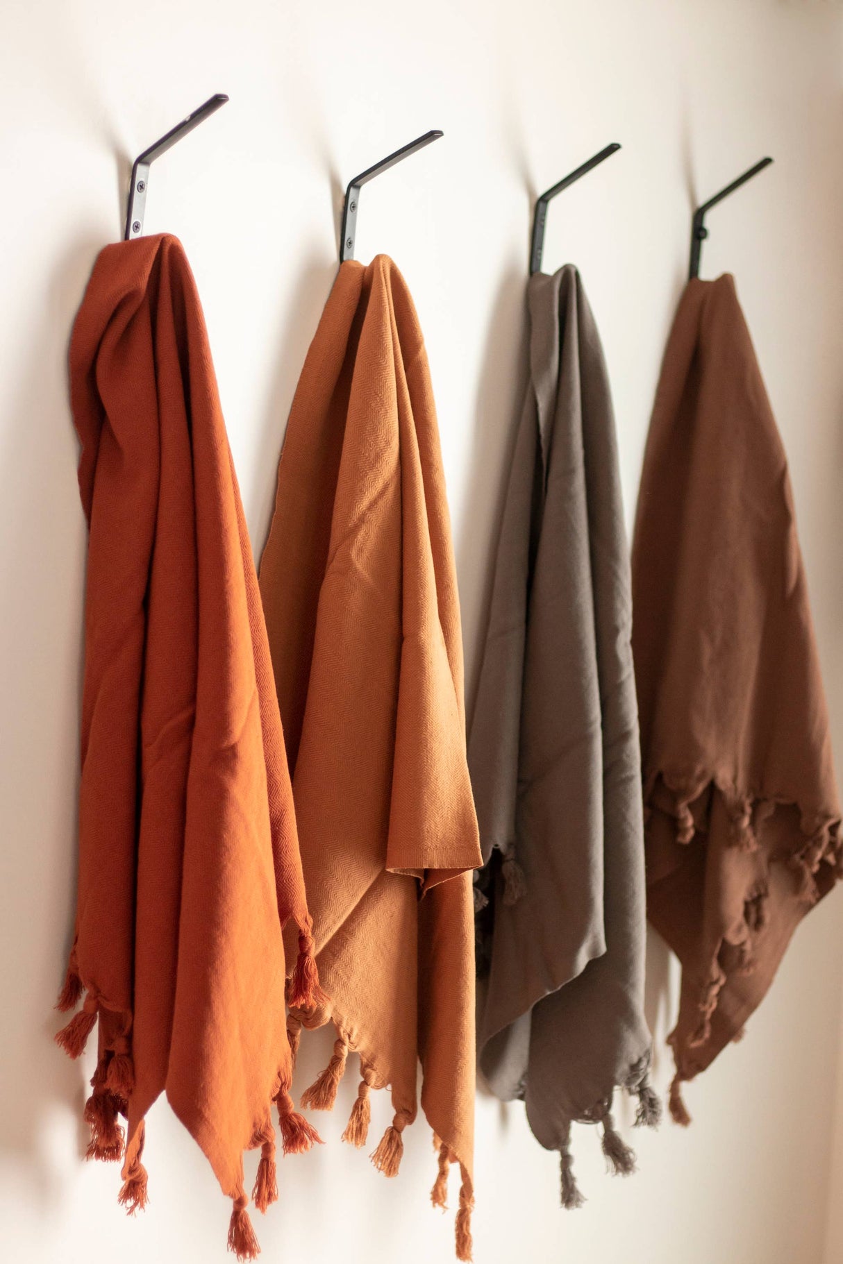 Hand Towel: Ash