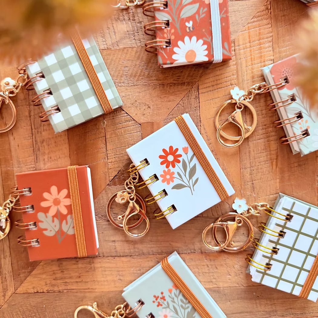 Terracota Floral |Mini Book Keychain