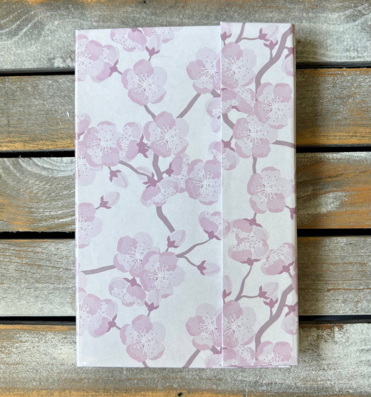 Floral A - 140 sheets Magnetic Closure Notebook