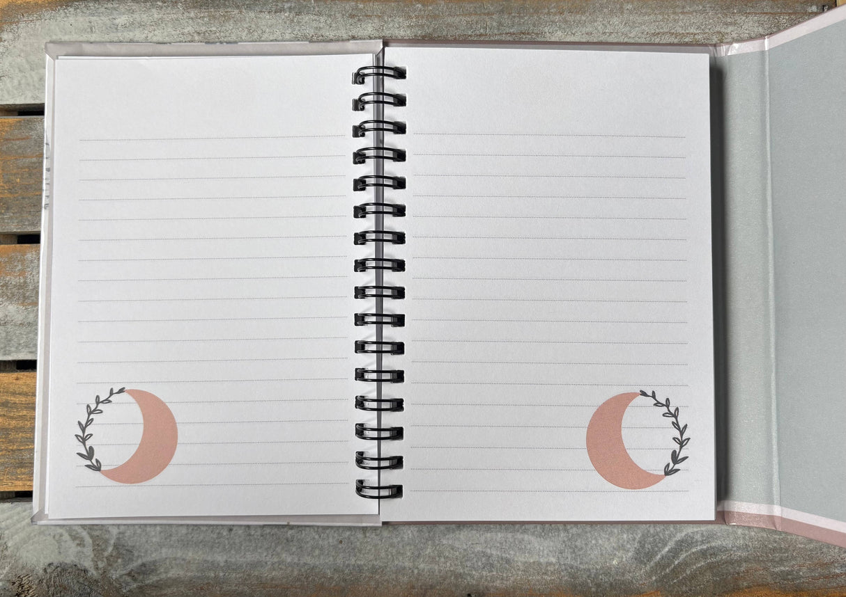 Forest Friends - 160 pages Magnetic Closure Notebook 