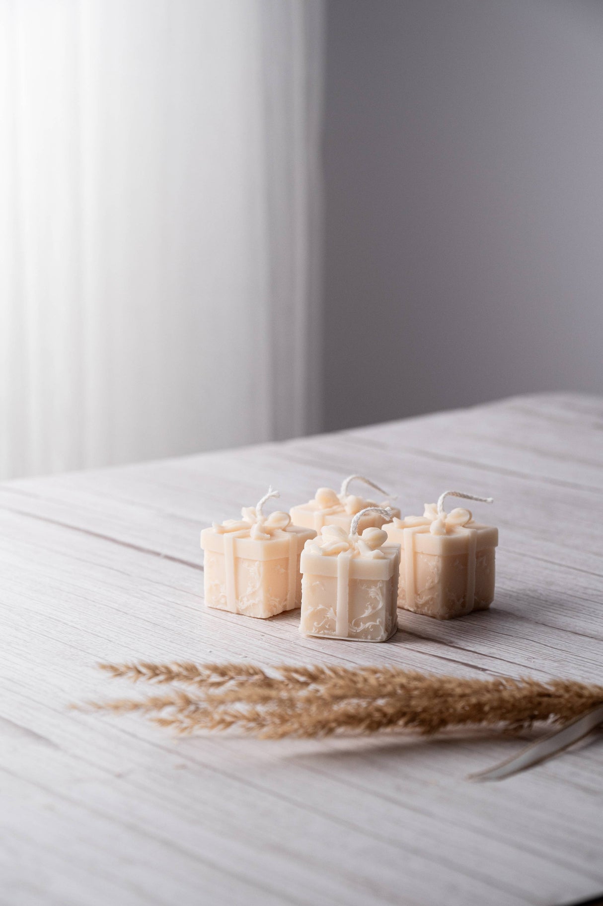 Christmas Gift Box Candle: Holiday Spice