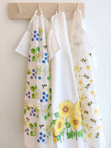 Bee Gift Duo | 1 Tea Towel + 1 Sponge Cloth