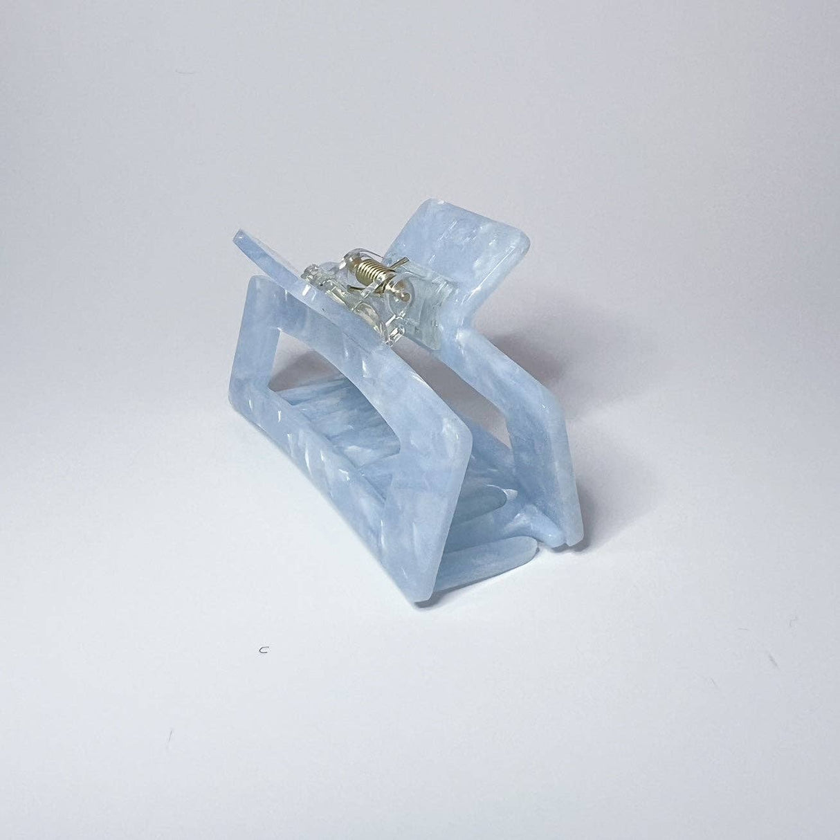 Ecofriendly Midi Claw Clip