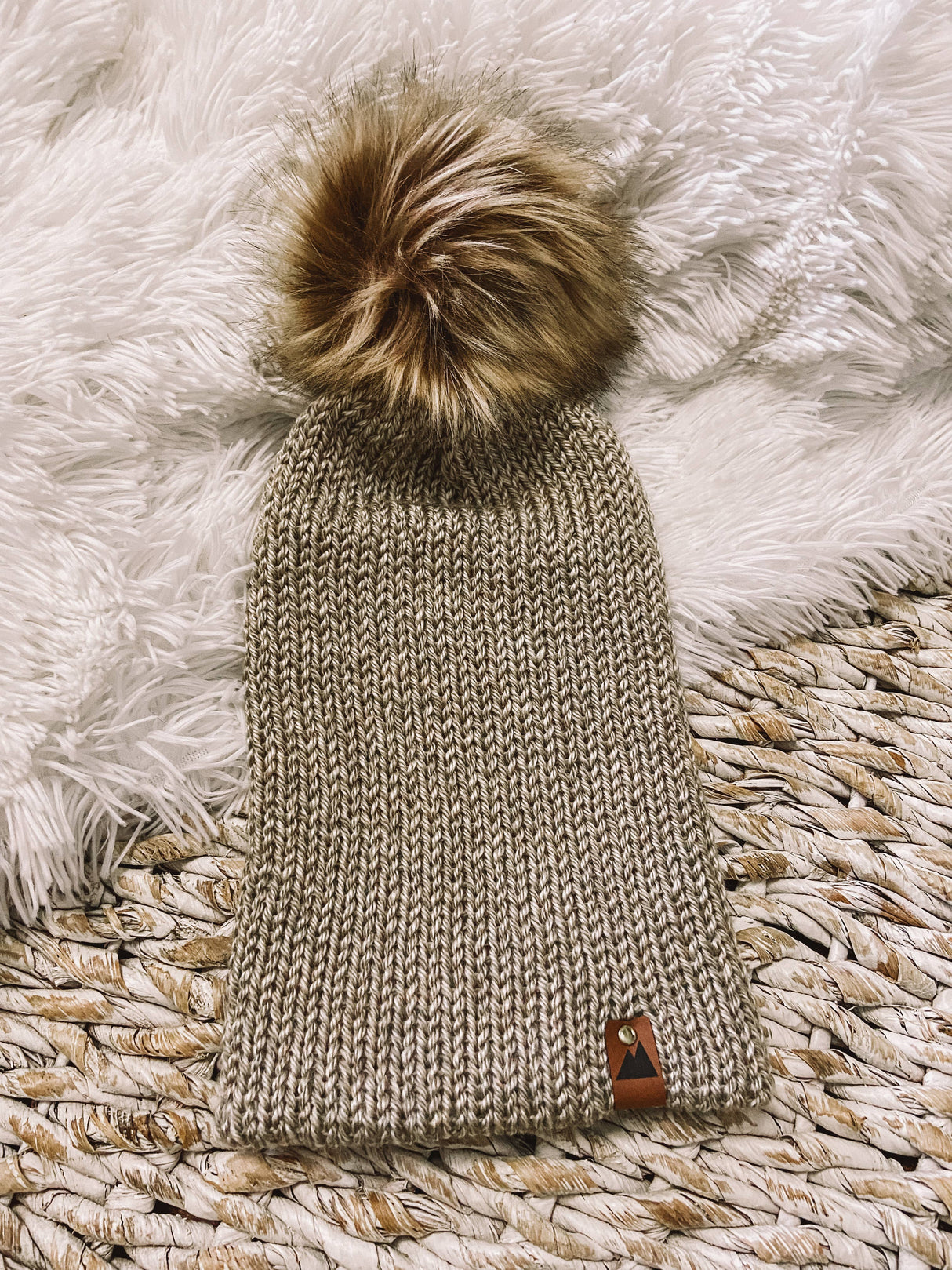 Knit Beanie Toque with Fur Pom Pom
