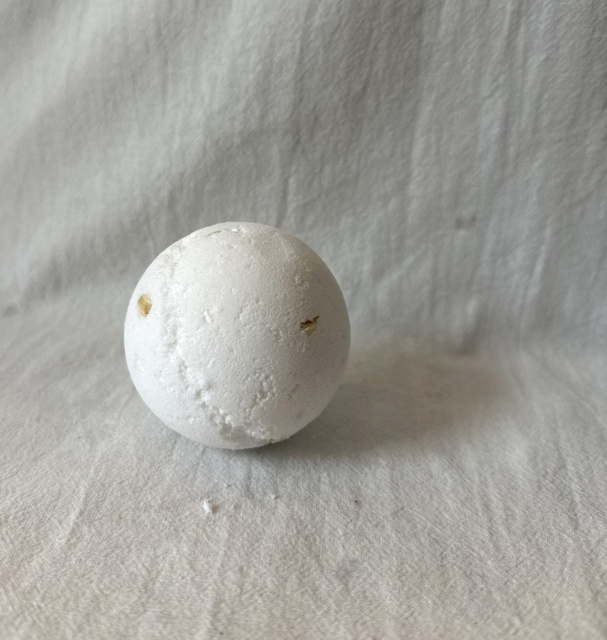 Vanilla Oat Bath Bomb